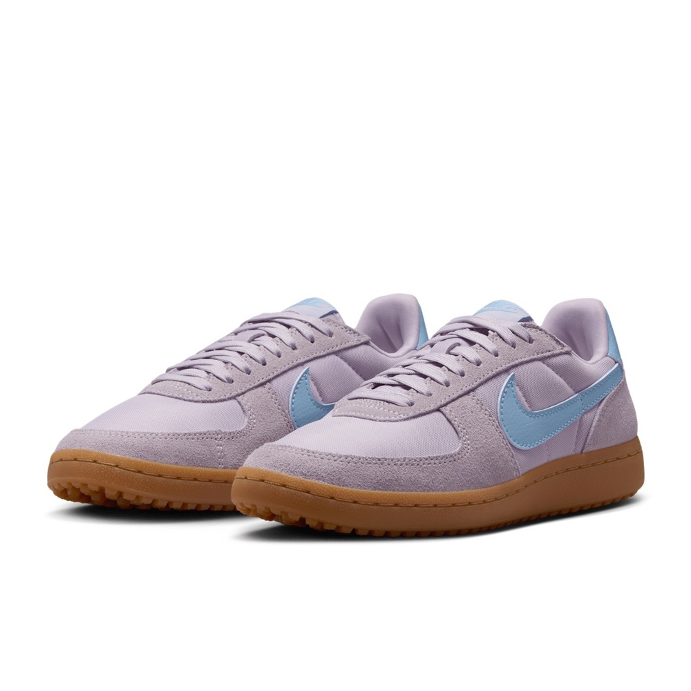 Nike Women's Sneakers in Lavender and Light Blue